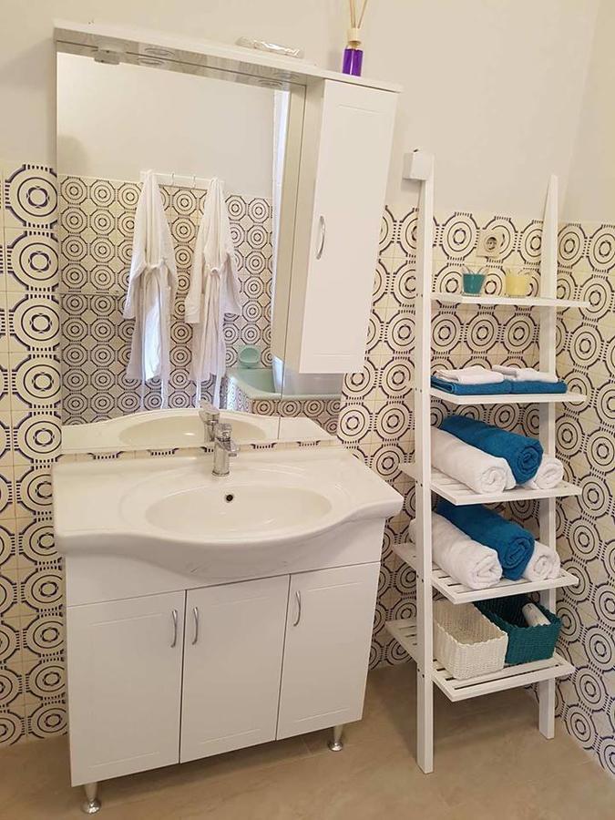 Adriatic Apartments تروغير المظهر الخارجي الصورة